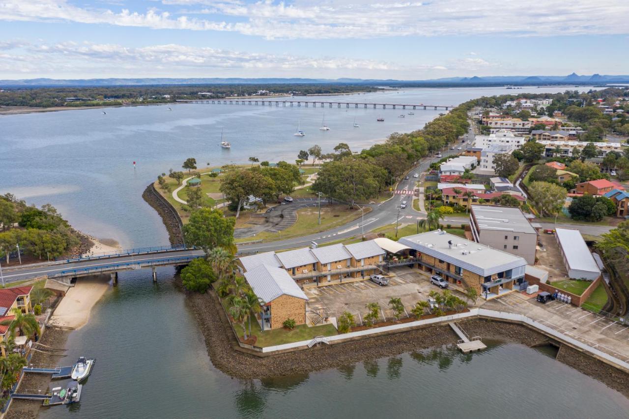 Bribie Waterways Motel Bongaree ภายนอก รูปภาพ