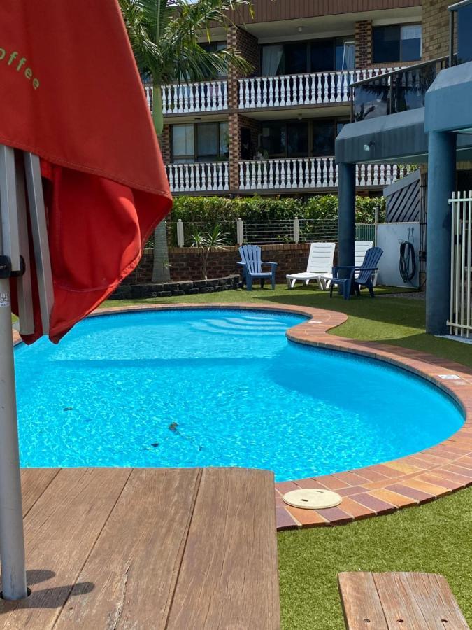 Bribie Waterways Motel Bongaree ภายนอก รูปภาพ
