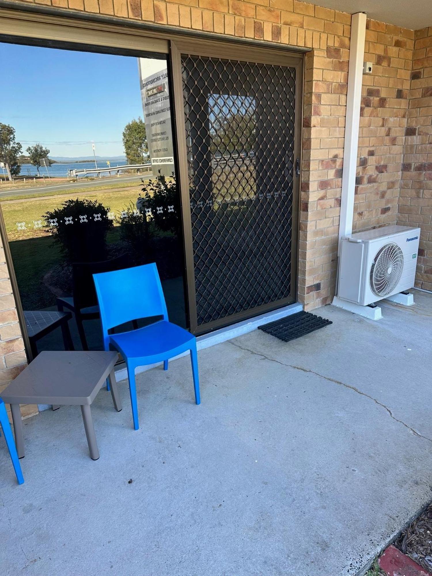 Bribie Waterways Motel Bongaree ภายนอก รูปภาพ