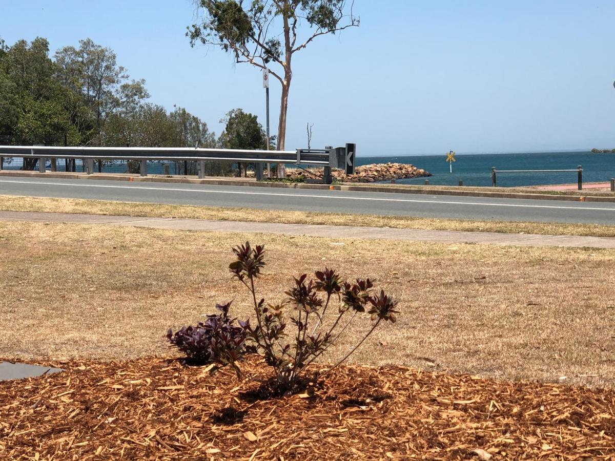 Bribie Waterways Motel Bongaree ภายนอก รูปภาพ