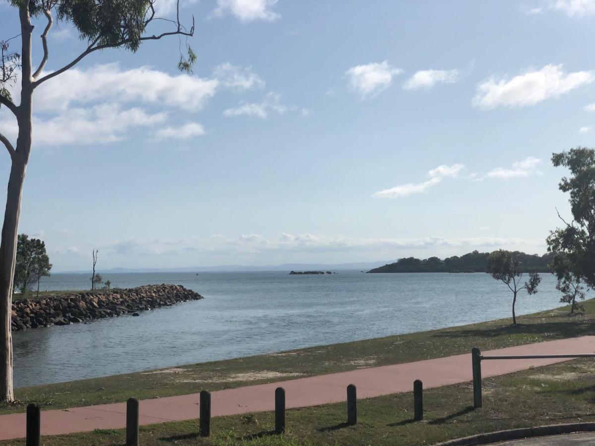 Bribie Waterways Motel Bongaree ภายนอก รูปภาพ